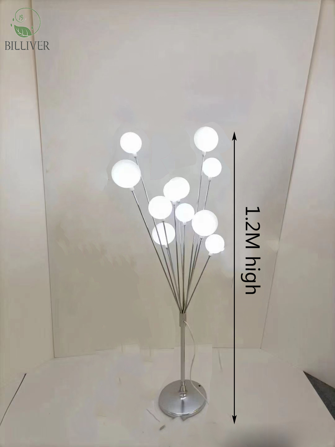 Marco de hierro plateado 120cm luz blanca