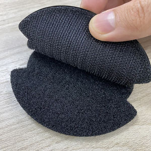 شارة PVC عالية الجودة مخصصة بشعار ثلاثي الأبعاد ناعم وقابل للغسل مع خطاف وحلقة للزي الرسمي والملابس والحقائب - Product Image 6