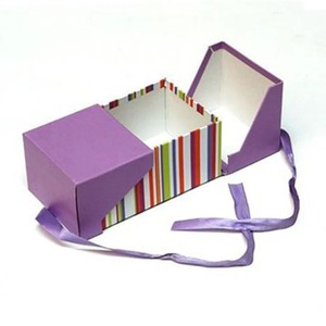 Custom Modern Style Corrugated Clothing Apparel Paper <b>Gift</b> Packaging Carton <b>Box</b> - Product Image 4