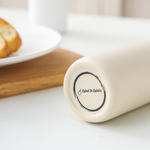 Distributeur d'épices en céramique moderne avec couvercle, taille et forme personnalisables, sans danger <span class=keywords><strong>pour</strong></span> les aliments, pouvant être chauffé à la vapeur <span class=keywords><strong>pour</strong></span> un usage domestique - Product Image 4