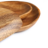 Vente en gros de plateaux en bois massif personnalisables noyer sud-américain design classique durable pour les fêtes maison cuisine restaurants