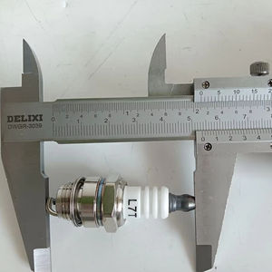 <span class=keywords><strong>UM</strong></span> L7t电刷切割机电锯树篱修剪器电锯火花塞火花塞 - Product Image 6