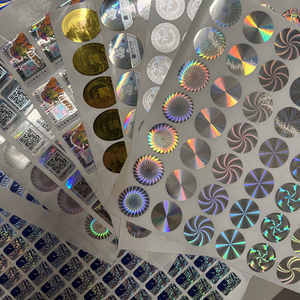 Adesivo Olografico di Sicurezza con Logo Personalizzato, Etichetta Anticontraffazione 3D Impermeabile - Product Image 6