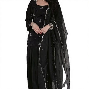 Salwar Kameez para Mujer con Bordado Intenso y Lentejuelas en Seda Chinnon Pura para Bodas, Diwali y Fiestas, Estilo para Todas las Temporadas - Product Image 3