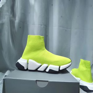 Chất Lượng Cao Thiết Kế Thời Trang Người Đàn Ông Của Phụ Nữ Của Sneakers Sang Trọng Thể Thao Đi Bộ Phong Cách Giày Vớ Và Giày - Product Image 3