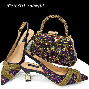 Zapatos y Bolsos de Alta Calidad para Fiestas, Tacones <span class=keywords><strong>Bajos</strong></span> a Juego, Pantuflas con Pedrería para Mujer, Conjuntos de Bolsos - Product Image 2