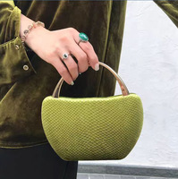 Sac de Soirée de Luxe Tendance avec Poignée Métallique, Pochette Formelle pour Fêtes, Bandoulière Amovible, Sac à Main Élégant pour Bal de Promo