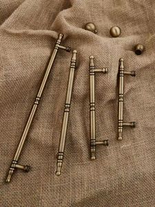 Hot Sale European <strong>Style</strong> Long Solid <strong>Antique</strong> Brass Wardrobe Handle Bronze Kitchen Cupboard Handles Cabinet Shoecase Pulls - Product Image 6