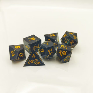 Juego de dados de resina estilo punk Lovecraft, dados poliédricos Cthulhu Mythos DND para juegos de rol de mesa, caja de regalo - Product Image 5