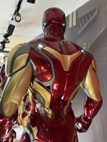 Avengers 1:1 Ölçekli Demir Adam Mark 85 Heykeli LED Işıklı Boyalı Fiberglas Reçine Figürü Koleksiyonluk Dekor Moda