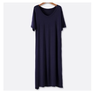 Abito da maglietta estivo in cotone all'ingrosso da donna Casual <span class=keywords><strong>con</strong></span> <span class=keywords><strong>spacco</strong></span> lato largo scollo a V abito in maglia a maniche corte di base abito <span class=keywords><strong>nero</strong></span> <span class=keywords><strong>lungo</strong></span> solido - Product Image 4