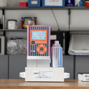 Lager verfügbar Modbus Liquid <span class=keywords><strong>Flow</strong></span> <span class=keywords><strong>Meter</strong></span> Controller Integrierter Typ für Massen durchfluss sensoren zur Messung von Wasser und Flüssigkeit - Product Image 5