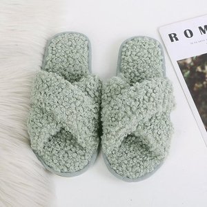 Chaussons chauds en fausse fourrure, pantoufles plates à enfiler pour femmes, pantoufles douillettes en fourrure pour la maison, pantoufles d'hiver pour femmes - Product Image 4