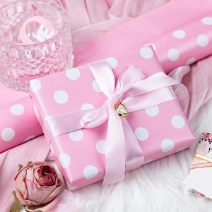 Papel de regalo con lunares de colores, ideal para baby shower, San Valentín y regalos diarios, múltiples opciones de colores, personalizable. - Product Image 4