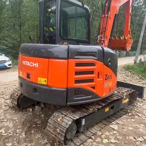 Excavatrice d'occasion pas chère Hitachi ZX50 5 tonnes Moteur d'origine Excavatrice d'occasion Mini excavatrice d'occasion avec EPA Faible nombre d'heures de travail - Product Image 4