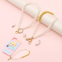 Benutzer definiertes Design Vergoldete natürliche Muschel Muschel Elegante Telefon Charms Perlen Mobile Strap Lanyard Telefon Fall Kette Perle
