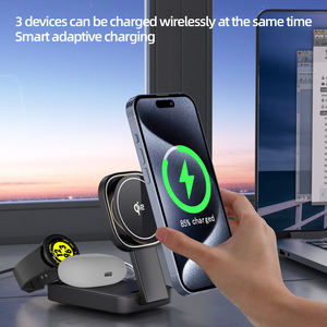 Soporte de cargador inalámbrico magnético plegable 3 en 1 de 15W para <span class=keywords><strong>iPhone</strong></span> y reloj Base de carga multifunción - Product Image 3