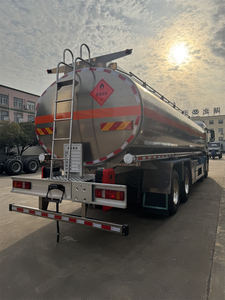 <span class=keywords><strong>Camion</strong></span>-<span class=keywords><strong>citerne</strong></span> Sinotruk Sitrak 8x4 350HP avec moteur WeiChai, réservoir <span class=keywords><strong>de</strong></span> carburant en aluminium, transport <span class=keywords><strong>de</strong></span> diesel et d'essence, <span class=keywords><strong>camion</strong></span>-<span class=keywords><strong>citerne</strong></span> personnalisé - Product Image 6