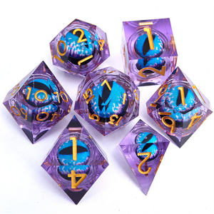 Juego de dados de núcleo líquido poliédrico D & D 7 de dragón y mazmorra de resina de borde afilado D20 D12 D10 D8 D6 D4 - Product Image 5