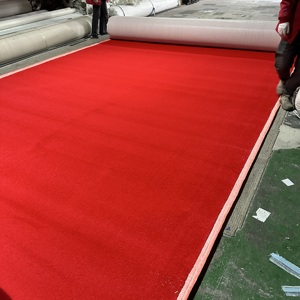 Tapis rouge de haute qualité sur mesure pour mariage, décoration de festival, sans franges, épaisseur 10 mm, 100 % PP, ignifuge, fabriqué à la machine - Product Image 2