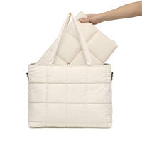Housse d'ordinateur portable matelassée personnalisée avec logo mignon, sacoche pour ordinateur portable rembourrée pour femmes