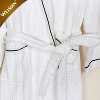 Peignoir unisexe en coton matelassé, col châle, blanc, bon marché, vente en gros, expédition depuis l'allemagne