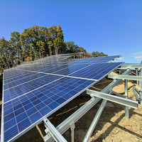 Structure de montage au sol en aluminium pour panneaux solaires, système de fixation solaire pour pentes irrégulières, qualité assurée