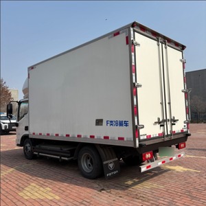 Camion frigorifique Foton Aumark durable pour le <span class=keywords><strong>transport</strong></span> en chaîne du froid, moteur diesel Euro2, conduite à gauche, pour l'Afrique - Product Image 4