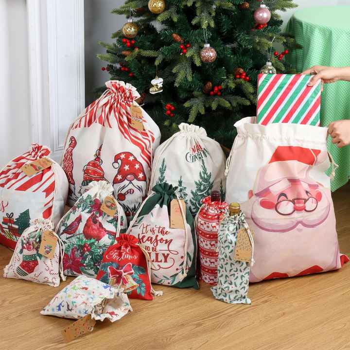 Wholesale Custom Merry Christmas Design Gift Bags Drawstring Muslin Bag