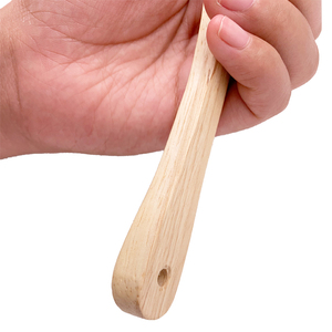 Cepillo de plástico con logotipo personalizado para escalada en Boulder, roca limpia, aspecto de madera - Product Image 3