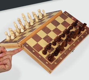 Set di Scacchi Educativo in Legno, Gioco <span class=keywords><strong>da</strong></span> <span class=keywords><strong>Tavolo</strong></span> Classico Pieghevole con Pezzi per Tornei di Scacchi Indoor - Product Image 5