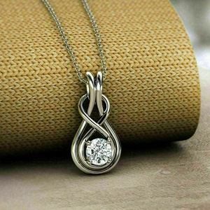 Collana con Ciondolo a Croce Infinita per Donne, Gioielli Minimalisti alla Moda per Uso Quotidiano, Regalo - Product Image 1