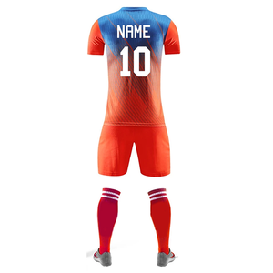 Uniformes de equipos de fútbol profesionales Ajuste personalizado y tela Tarifa al por mayor Ropa de fútbol personalizable - Product Image 3