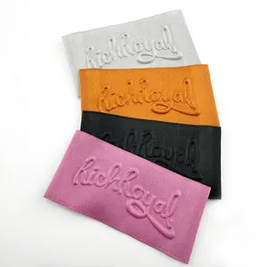 Molde de etiqueta de transferência de calor em TPU e silicone com logotipo 3D personalizado em relevo para roupas/chapéus/sutiãs, etiquetas de cuidado