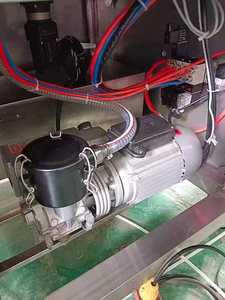 Tappatrice automatica per barattoli di vetro LWT tappatrice per bottiglie di vetro sottovuoto per marmellata - Product Image 2