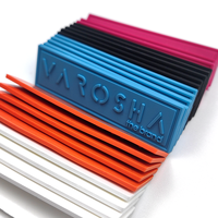 Écusson en caoutchouc LOGO 3D épais personnalisé Insigne en PVC à coudre sur les vêtements Étiquette en vinyle de silicone Presse à chaud sur les vêtements