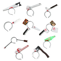 Accessoire de déguisement réaliste pour Halloween, mascarade, farces et effets d'horreur, avec effets de tête traversée par couteau, couteau, seringue, ciseaux, scie, pour décoration de fête et accessoire de tête