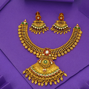 Conjunto de collar de oro indio tradicional con diseño de templo, joyería nupcial con acabado antiguo, gargantilla y pendientes para bodas festivas. - Product Image 1