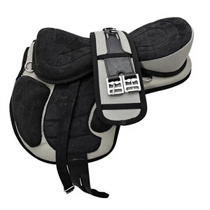 Selle d'équitation anglaise légère et durable de style Freemax gris, siège rembourré synthétique doux, confortable pour l'endurance équestre - Product Image 1