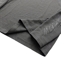 Custom gewassen grijze heren T-shirt met dubbele laag, lange mouwen en korte mouw overlay, vintage streetwear tee