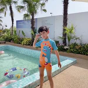 <span class=keywords><strong>Maillot</strong></span> <span class=keywords><strong>de</strong></span> <span class=keywords><strong>bain</strong></span> une pièce imprimé requin dessin animé pour garçons <span class=keywords><strong>maillot</strong></span> <span class=keywords><strong>de</strong></span> <span class=keywords><strong>bain</strong></span> en tissu polyester imperméable doux OEM - Product Image 2