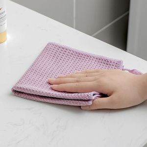 Chiffons de nettoyage en microfibre épais et doux à motif gaufré, très absorbants, non pelucheux, pour la cuisine, les bars et comme torchons. - Product Image 4