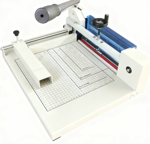 Coupe-papier manuel de haute qualité pour usage professionnel au bureau, coupe-papier professionnel pour une coupe précise du papier - Product Image 2