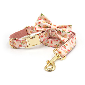 Nouveau festival du commerce en <span class=keywords><strong>mars</strong></span> laisse <span class=keywords><strong>de</strong></span> chien à motif <span class=keywords><strong>de</strong></span> fruits collier <span class=keywords><strong>de</strong></span> chien bleu collier <span class=keywords><strong>de</strong></span> chien <span class=keywords><strong>de</strong></span> myrtille avec nœud papillon - Product Image 2