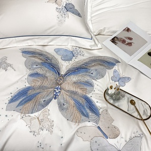 Bộ Chăn Ga Gối Bốn Món Thêu Bướm Sang Trọng Màu Trắng Bán Sỉ 100% Cotton Dùng Cho Gia Đình - Product Image 4