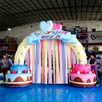 Arches gonflables géantes pour événements, arches gonflables publicitaires personnalisées pour l'extérieur, arche en forme de gâteau d'anniversaire pour la décoration de fête d'anniversaire