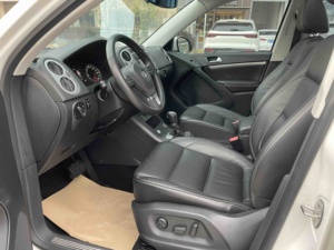 <span class=keywords><strong>Volkswagen</strong></span> <span class=keywords><strong>Tiguan</strong></span> 2016 300TSI Usado Barato, Versión Automática con Tracción en Dos Ruedas, Inventario de Concesionario, SUV de <span class=keywords><strong>Segunda</strong></span> <span class=keywords><strong>Mano</strong></span>, Autos Usados - Product Image 4