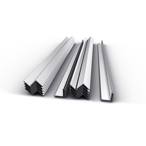 Cornière en acier laminé à chaud, cornière d'angle à 45 degrés, de <span class=keywords><strong>20x20</strong></span> à 200x200 mm, pour diverses applications de construction - Product Image 1