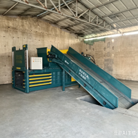 Presse à balles hydraulique pour déchets de mousse, machine compacteuse de déchets, machine d'emballage de bouteilles en plastique PET