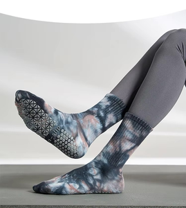 Vớ Yoga giữa Thùng mùa thu cho Nữ Vớ thể thao & thể dục chống mùi thấm mồ hôi chống trơn trượt - Product Image 1